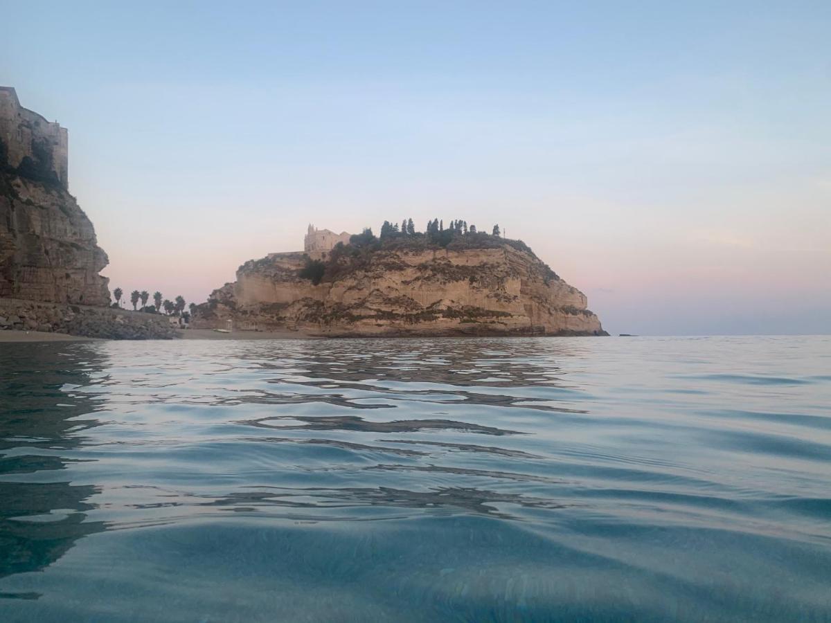 Bed and Breakfast La Piazza Beb Tropea Exterior foto