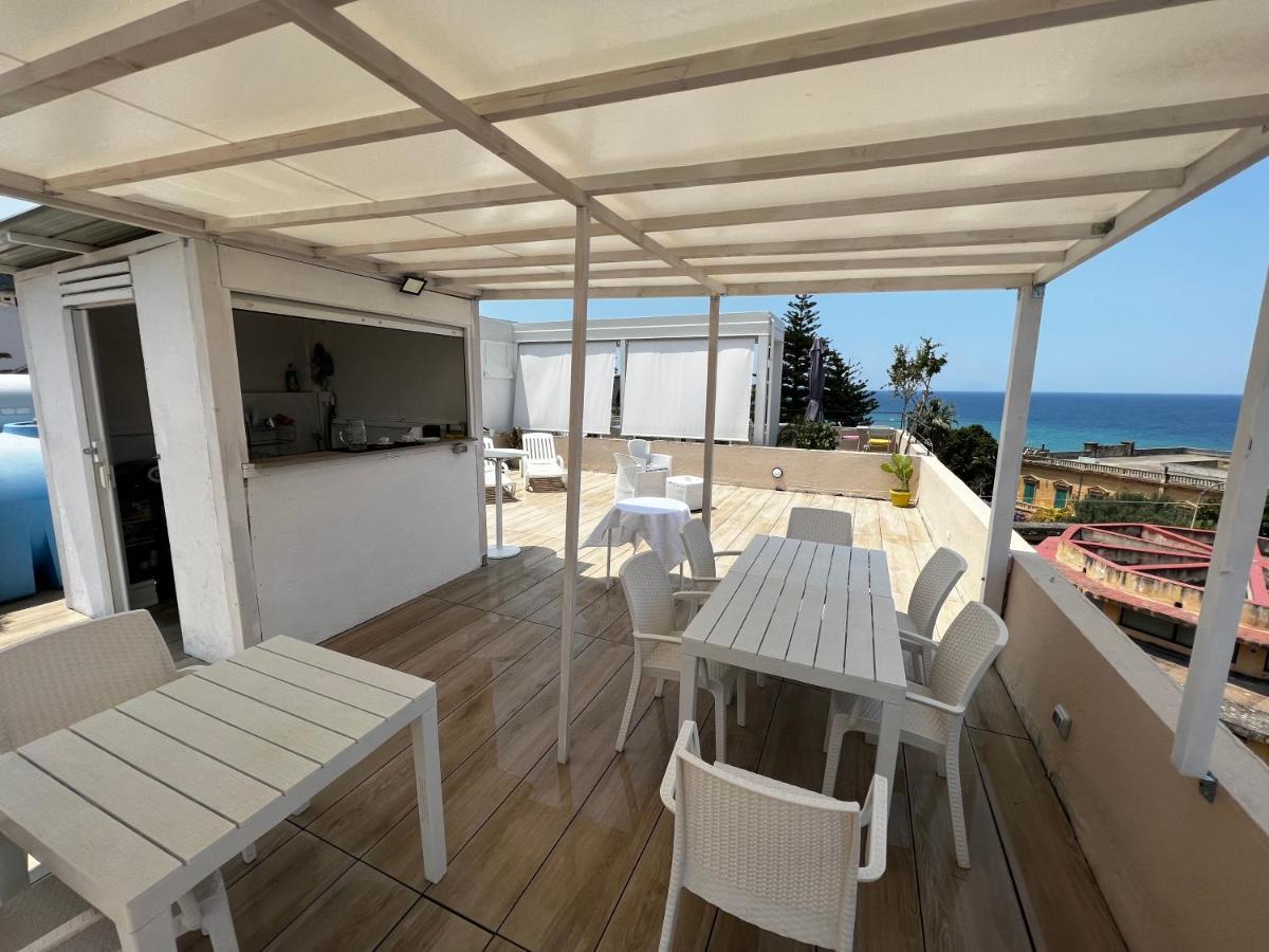 Bed and Breakfast La Piazza Beb Tropea Exterior foto